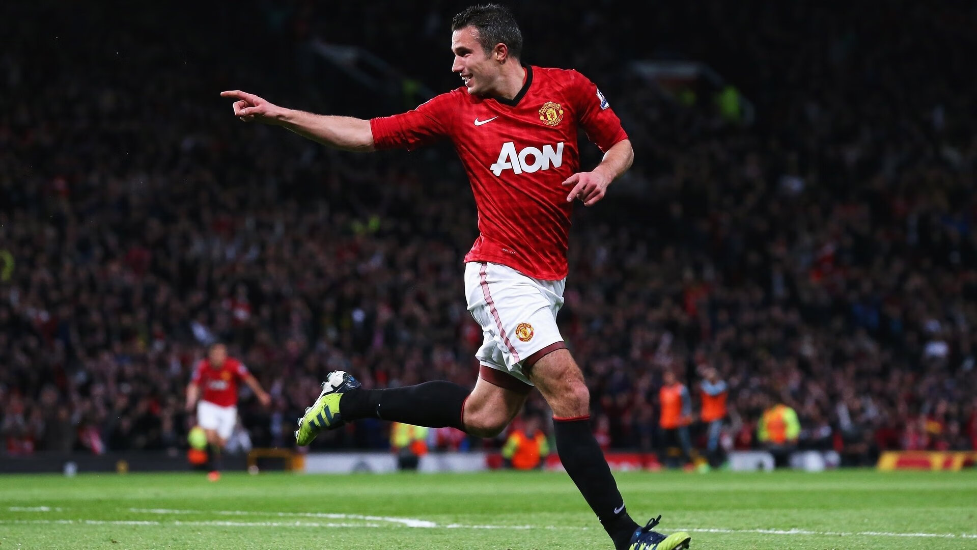 “青少年足球科技水平不断提升，赛事公平可靠”，青少年足球普及